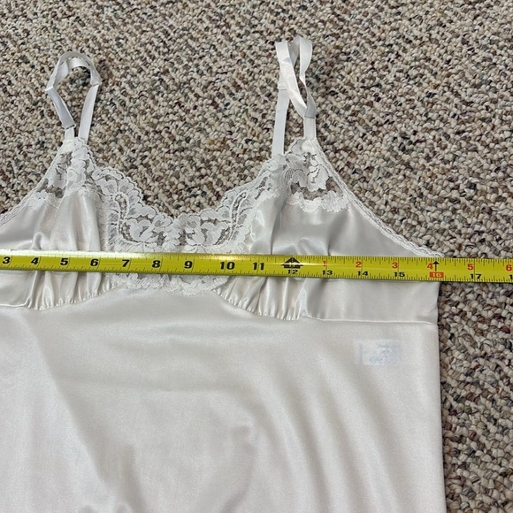 Vanity Fair White Nylon Dress Slip Y2K - Picture 7 of 9